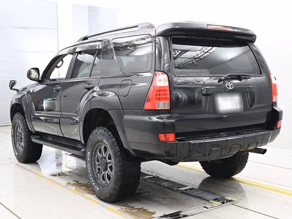 TOYOTA HILUX SURF