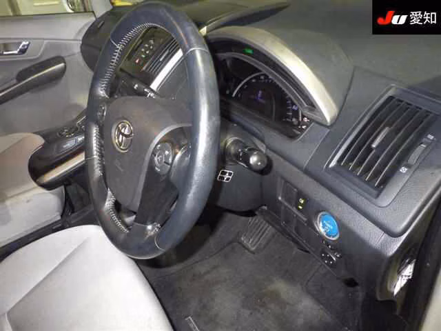 TOYOTA SAI