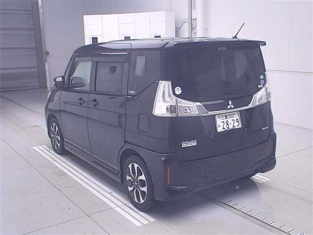 MITSUBISHI DELICA D:2