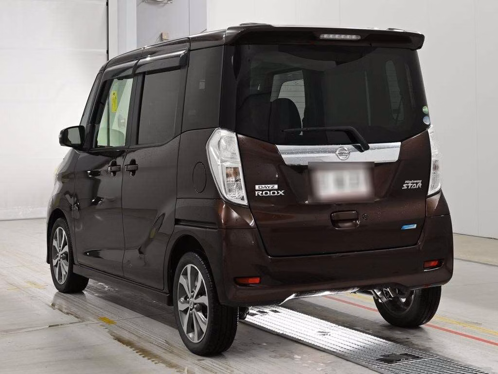 NISSAN DAYZ ROOX