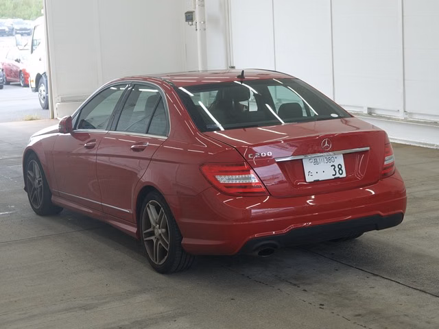 MERCEDES-BENZ C-CLASS