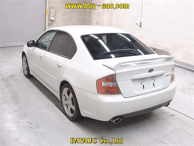 SUBARU LEGACY B4