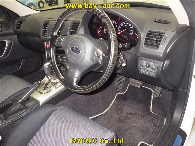 SUBARU LEGACY B4