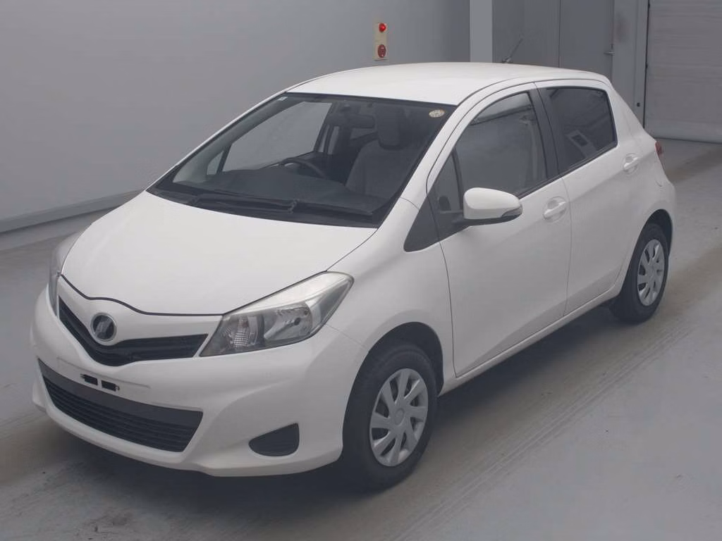 TOYOTA VITZ