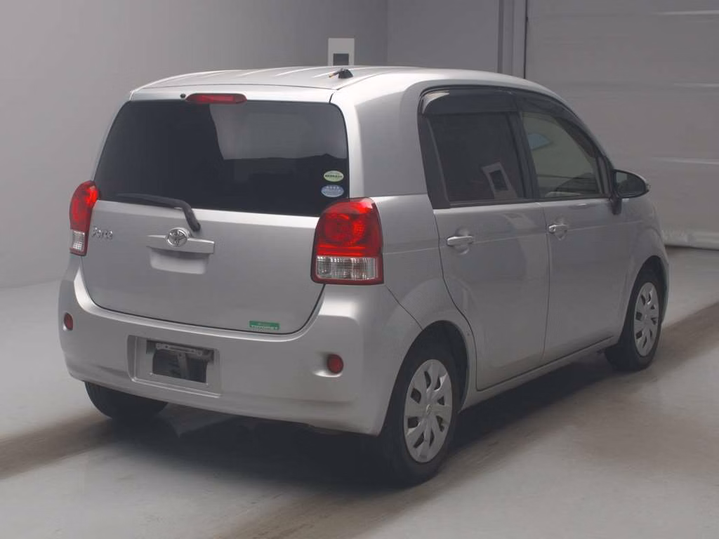 TOYOTA PORTE