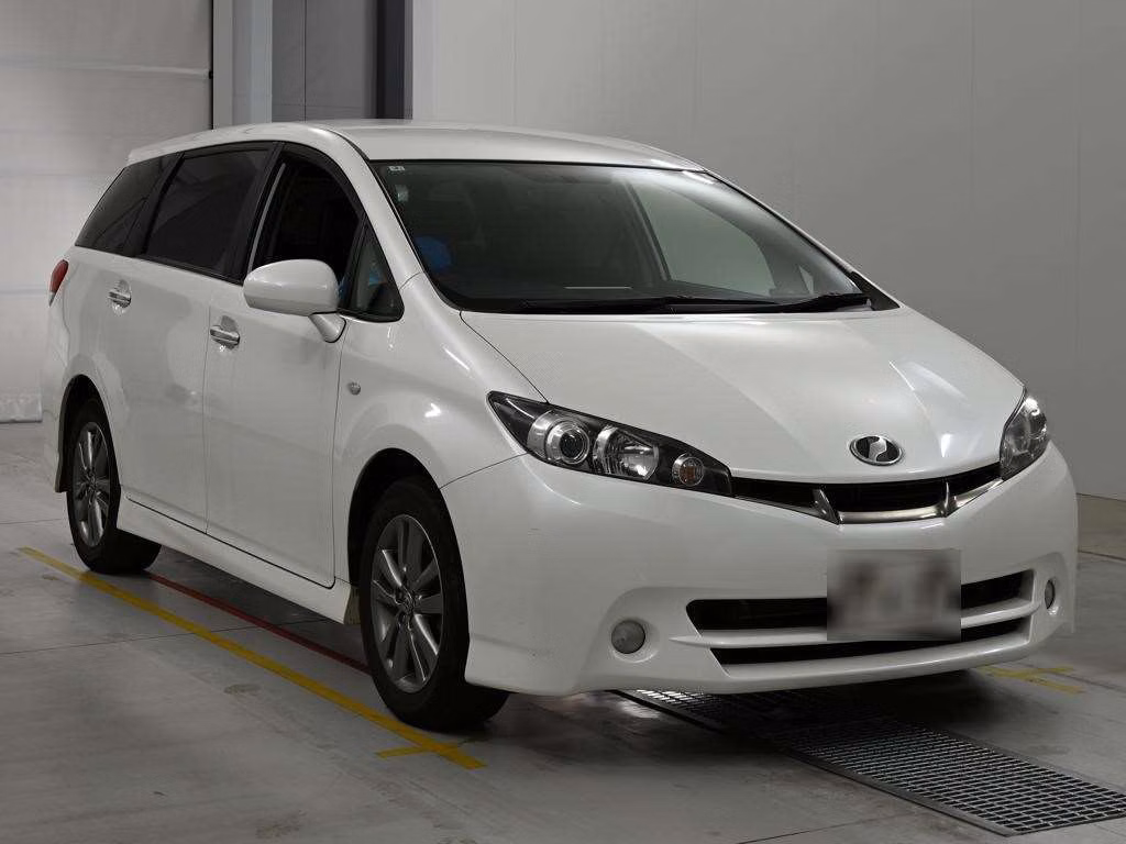 TOYOTA WISH