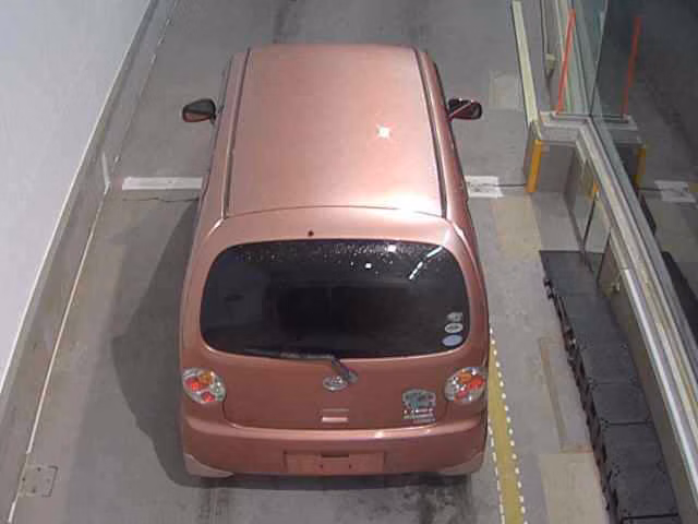DAIHATSU MOVE LATTE