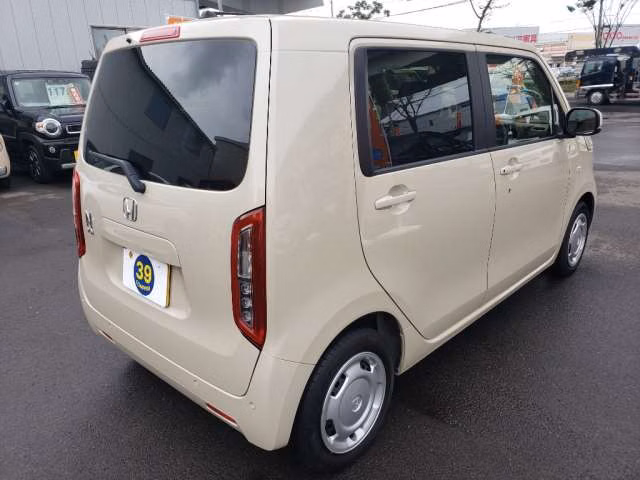 HONDA N-WGN
