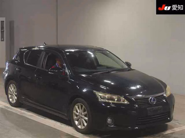 LEXUS CT200H