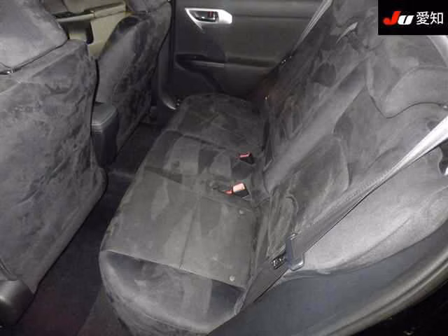 LEXUS CT200H