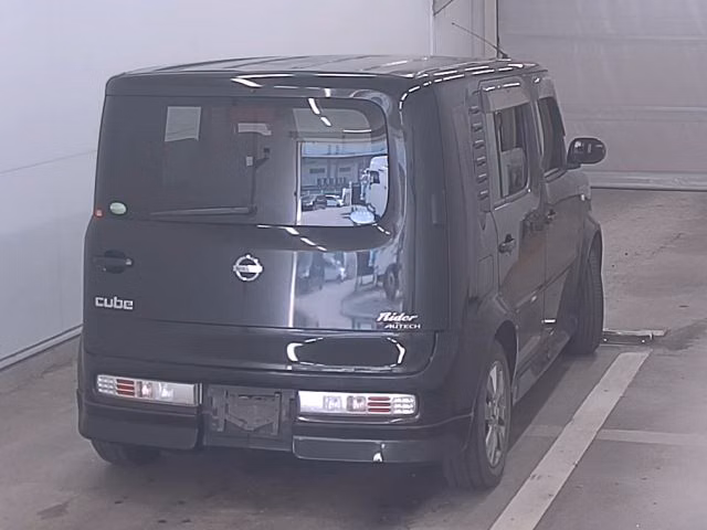 NISSAN CUBE