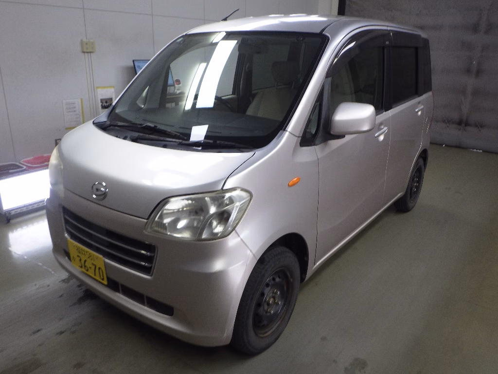 DAIHATSU TANTO EXE