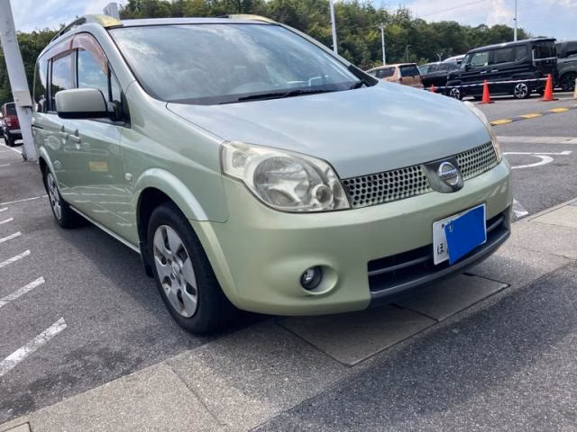 NISSAN LAFESTA