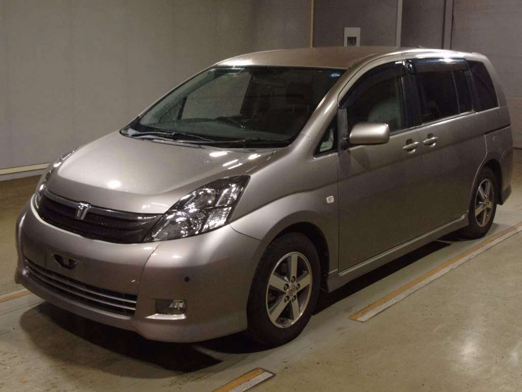 TOYOTA ISIS
