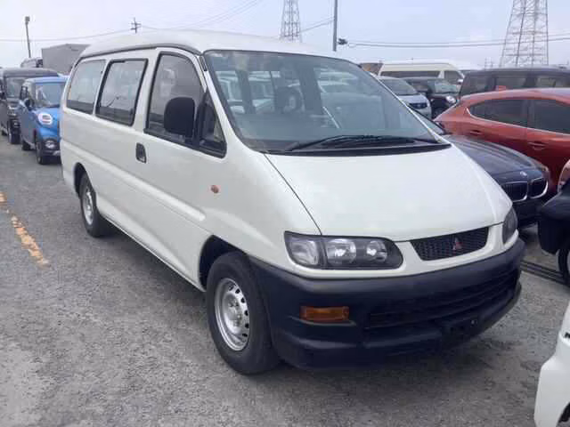 MITSUBISHI DELICA