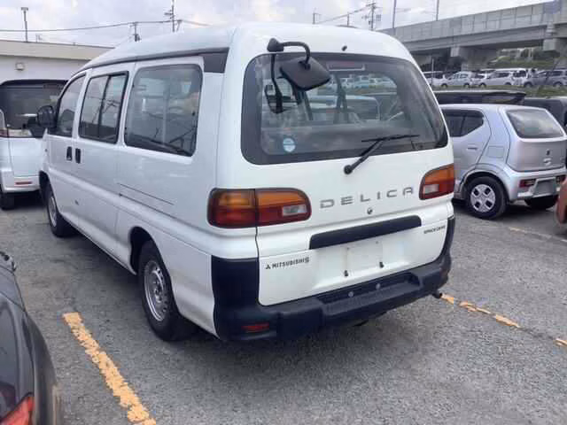 MITSUBISHI DELICA