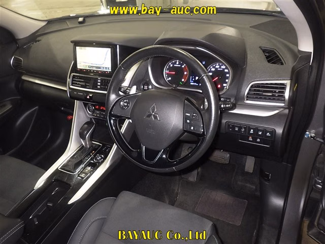 MITSUBISHI ECLIPSE CROSS