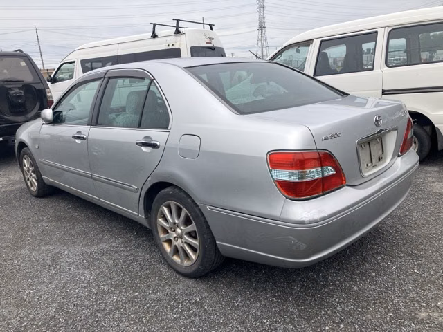 TOYOTA BREVIS