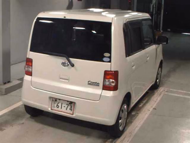 DAIHATSU MOVE CONTE