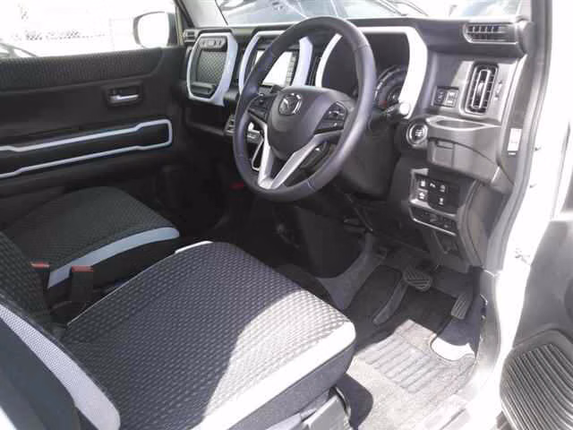 MAZDA FLAIR CROSSOVER
