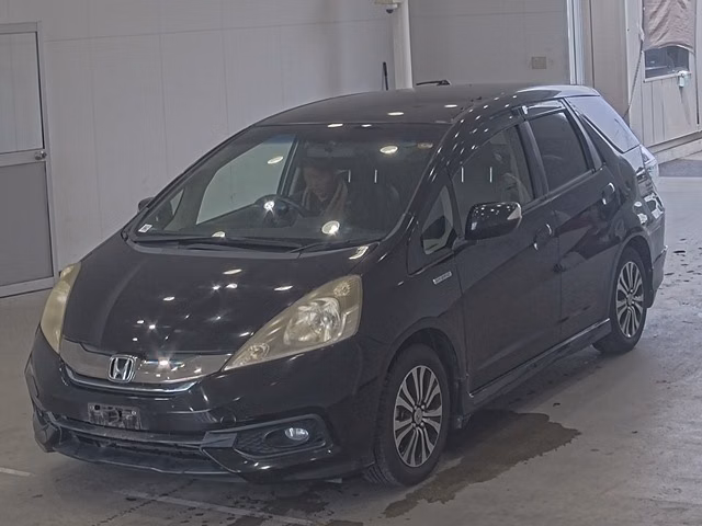 HONDA FIT SHUTTLE