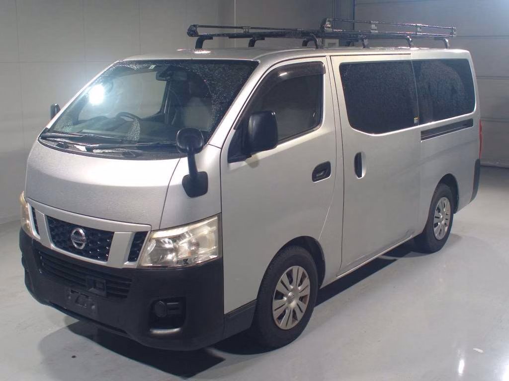 NISSAN NV350 CARAVAN