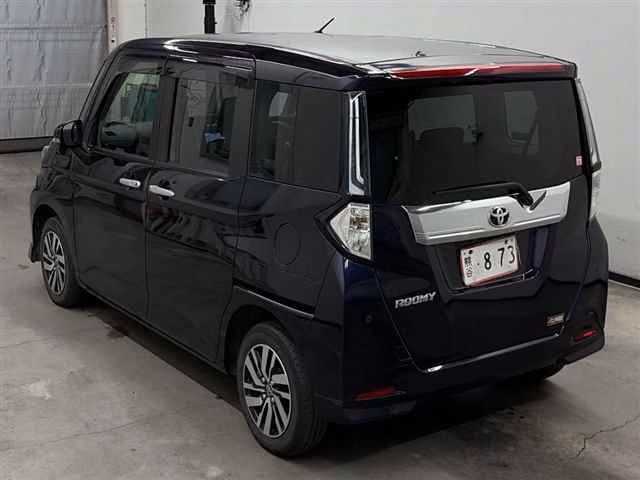 TOYOTA TANK