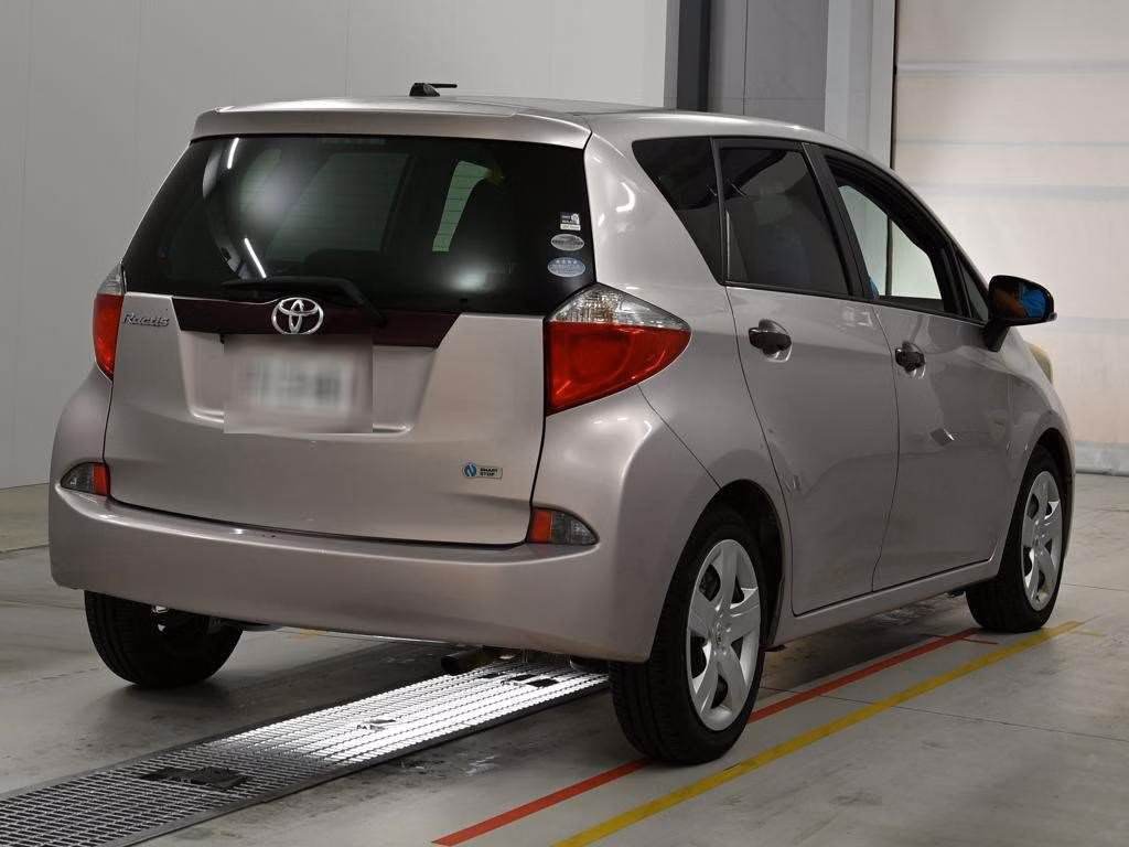 TOYOTA RACTIS