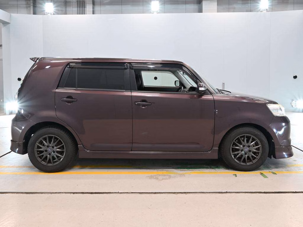 TOYOTA COROLLA RUMION