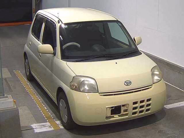 DAIHATSU ESSE