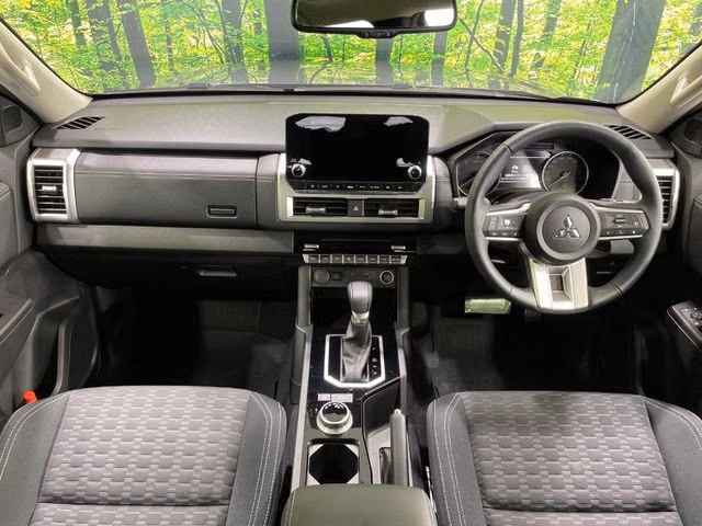 MITSUBISHI TRITON