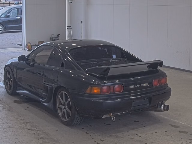 TOYOTA MR2