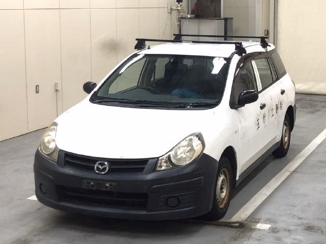MAZDA FAMILIA