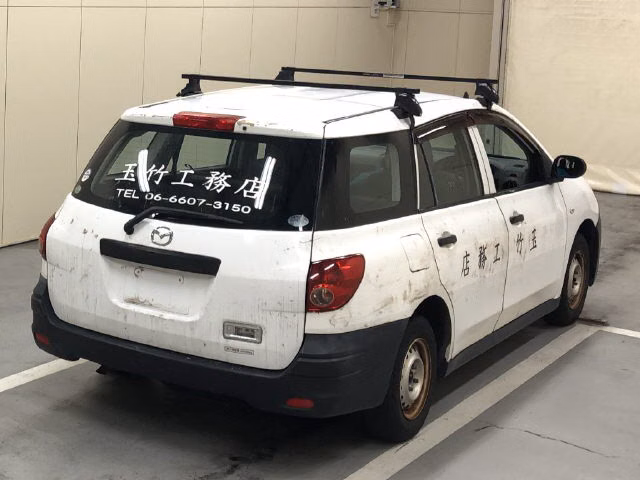 MAZDA FAMILIA