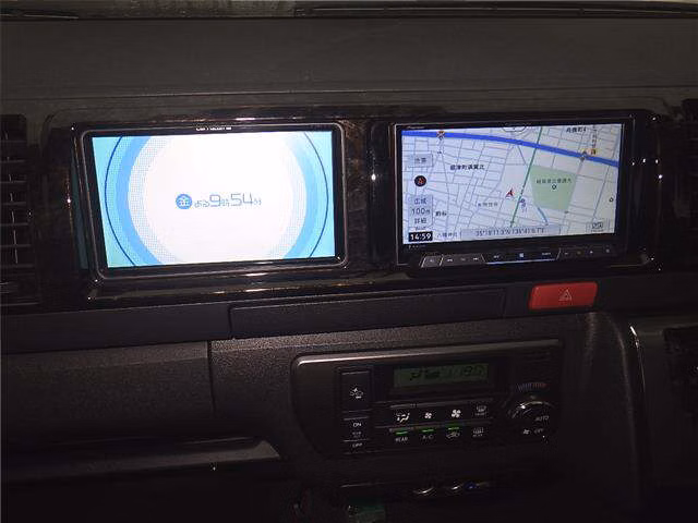 TOYOTA REGIUS ACE
