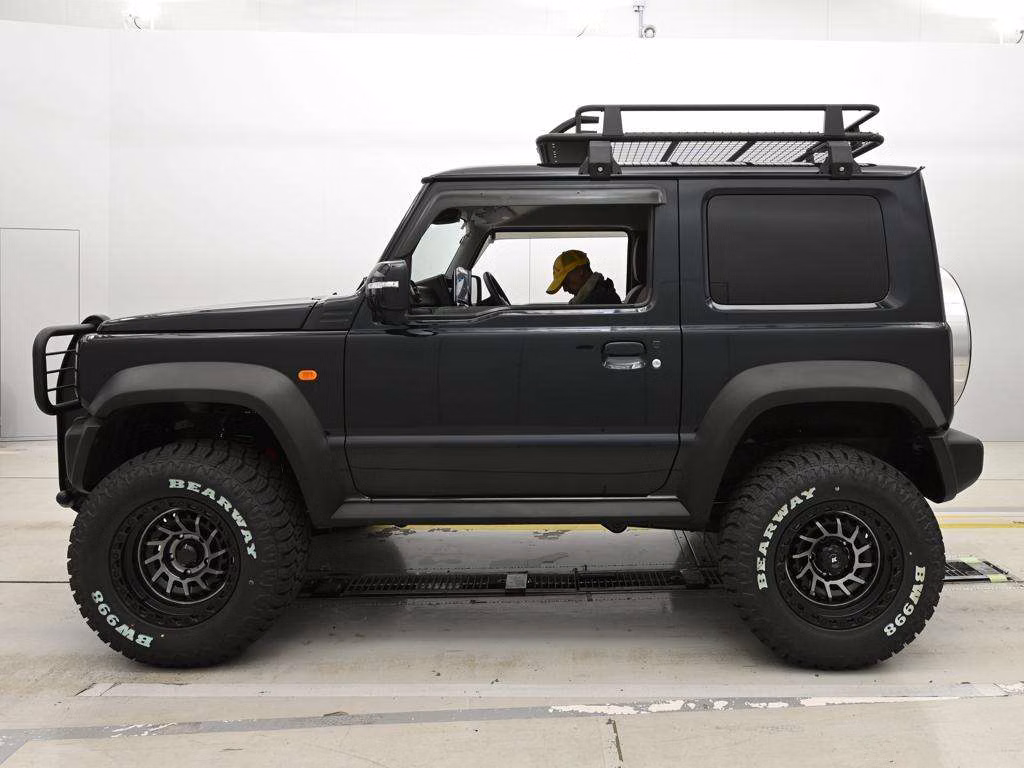 SUZUKI JIMNY SIERRA