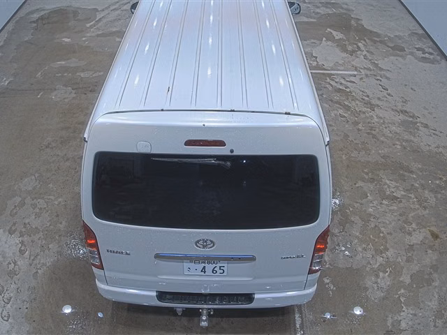 TOYOTA REGIUS ACE