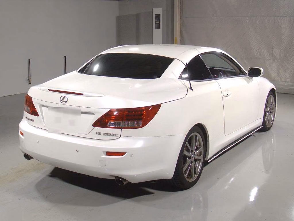 LEXUS IS250