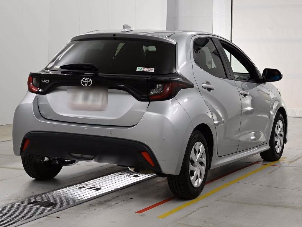 TOYOTA YARIS