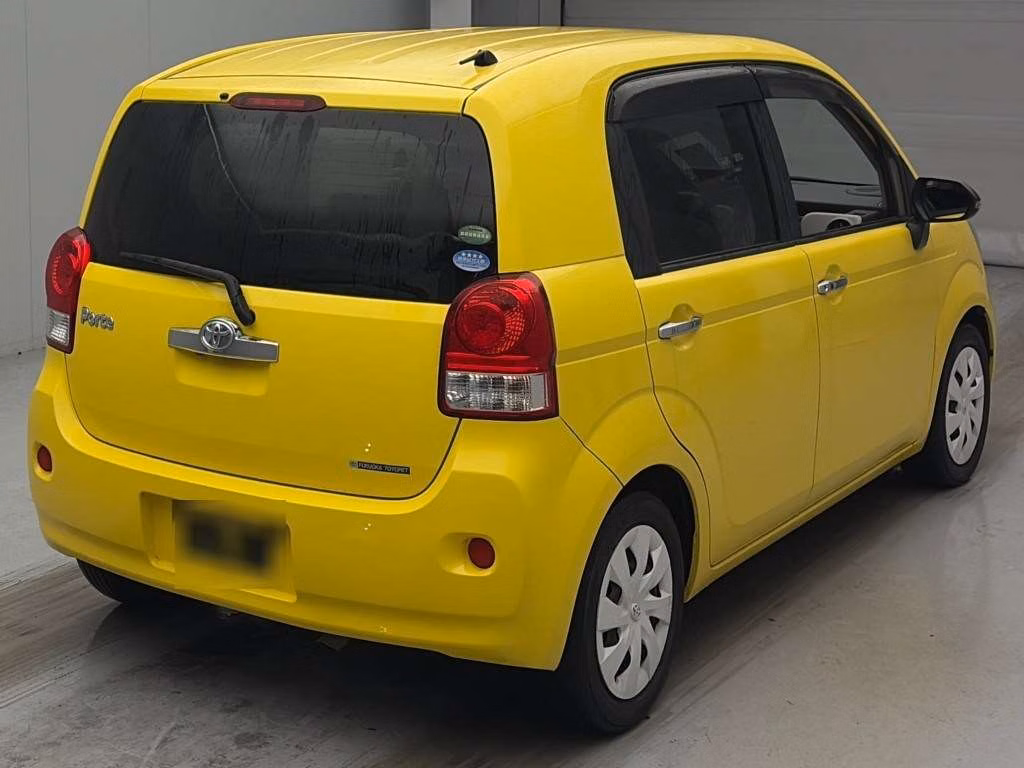 TOYOTA PORTE