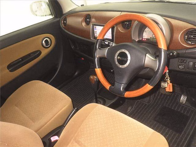 DAIHATSU MIRA GINO