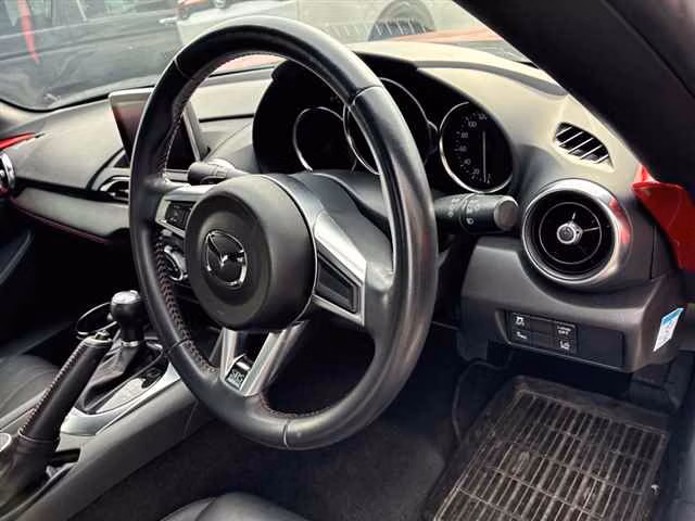 MAZDA MX-5