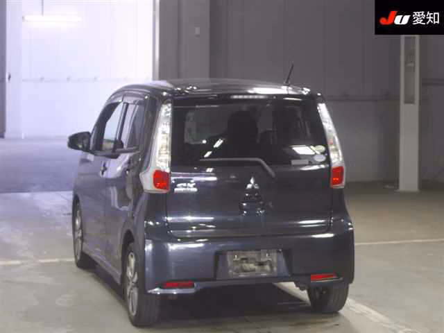 MITSUBISHI EK CUSTOM