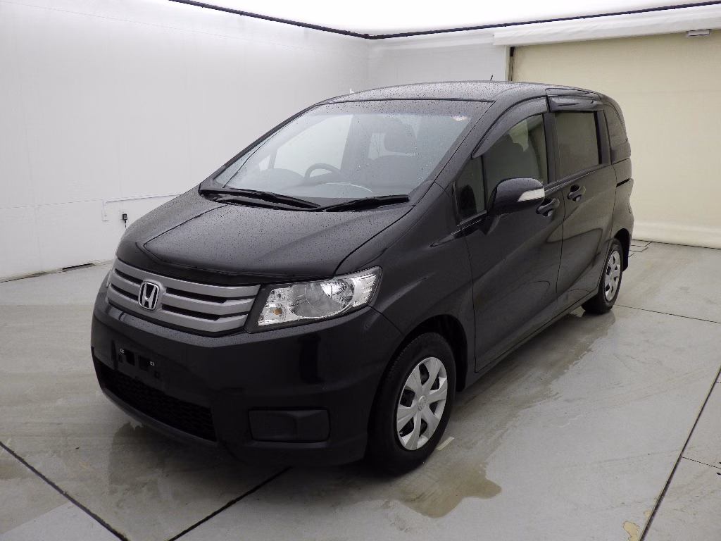 HONDA FREED SPIKE