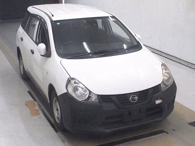 NISSAN AD