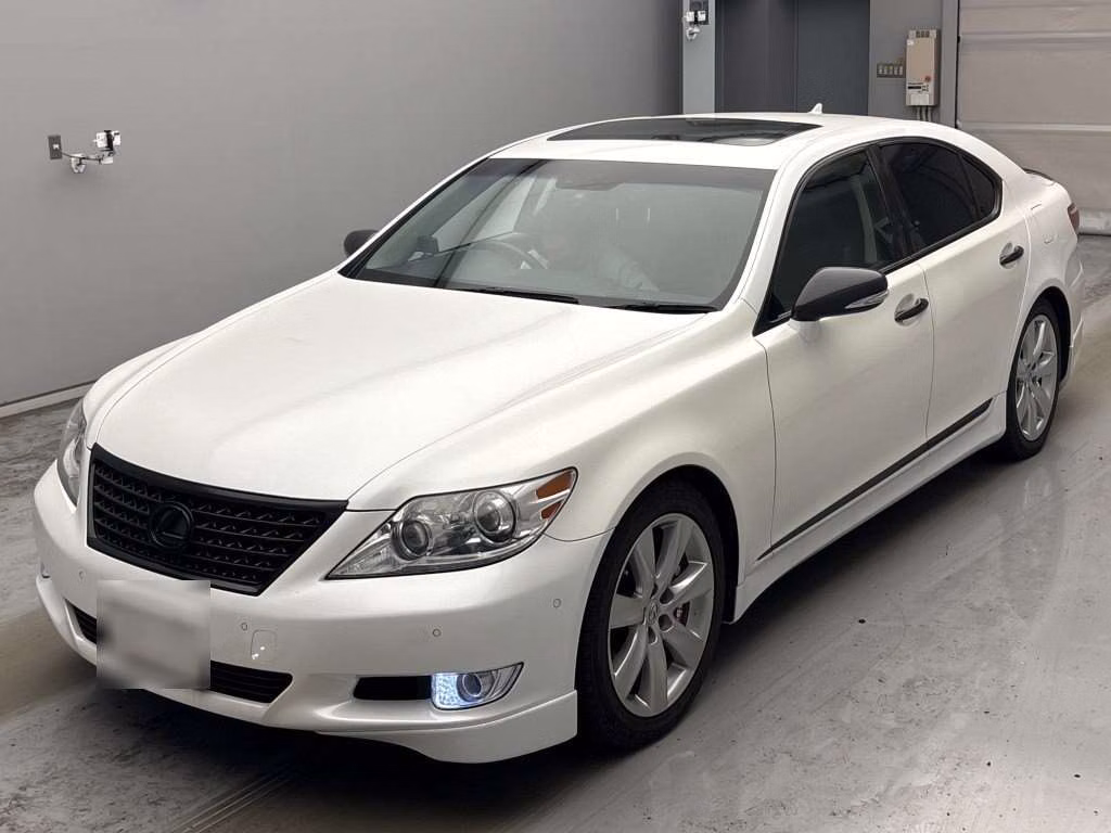 LEXUS LS460