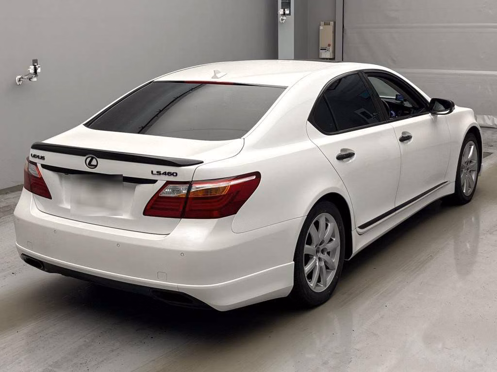 LEXUS LS460