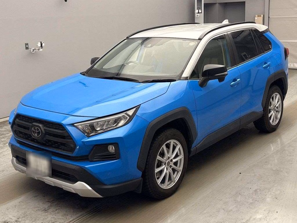 TOYOTA RAV4