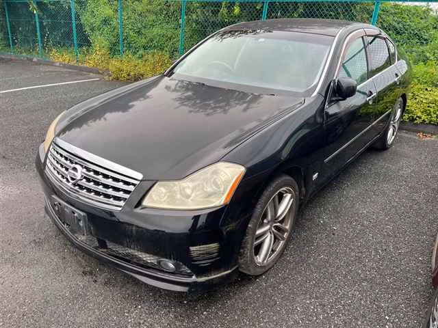 NISSAN FUGA