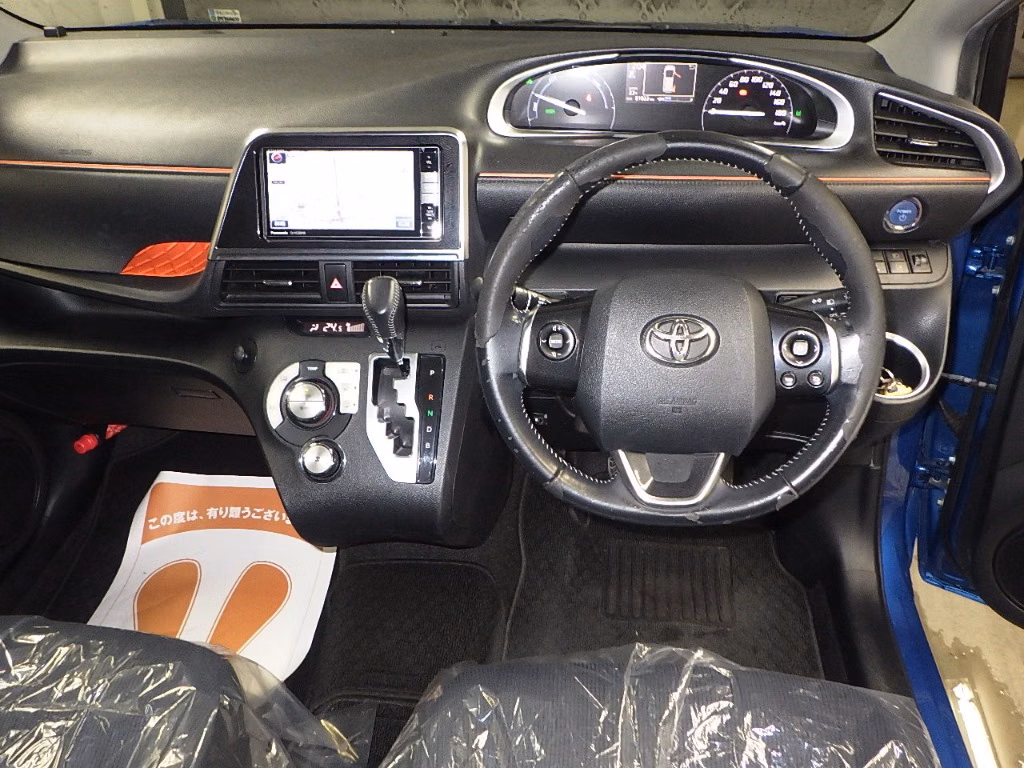 TOYOTA SIENTA